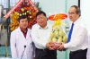 ÔNG NGUYỄN THIỆN NHÂN CHỦ TỊCH MTTQ VIỆT NAM THĂM BV CHẤN THƯƠNG CHỈNH HÌNH TPHCM NHÂN NGÀY 27/02/
