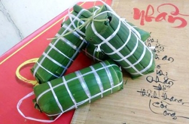 Truyền vị tết truyền thống qua bánh Tét
