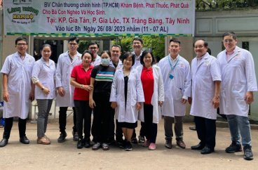 BỆNH VIỆN CHẤN THƯƠNG CHỈNH HÌNH PHỐI HỢP VỚI LÀNG NƯỚNG NAM BỘ TỔ CHỨC KHÁM CHỮA BỆNH NHÂN ĐẠO TẠI TỈNH TÂY NINH