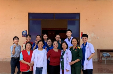 KHÁM BỆNH VÀ PHÁT THUỐC MIỄN PHÍ CHO NGƯỜI DÂN TẠI XÃ CẨM ĐƯỜNG, HUYỆN LONG THÀNH, TỈNH ĐỒNG NAI