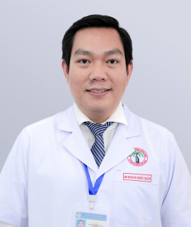 HOÀNG KHẮC XUÂN
